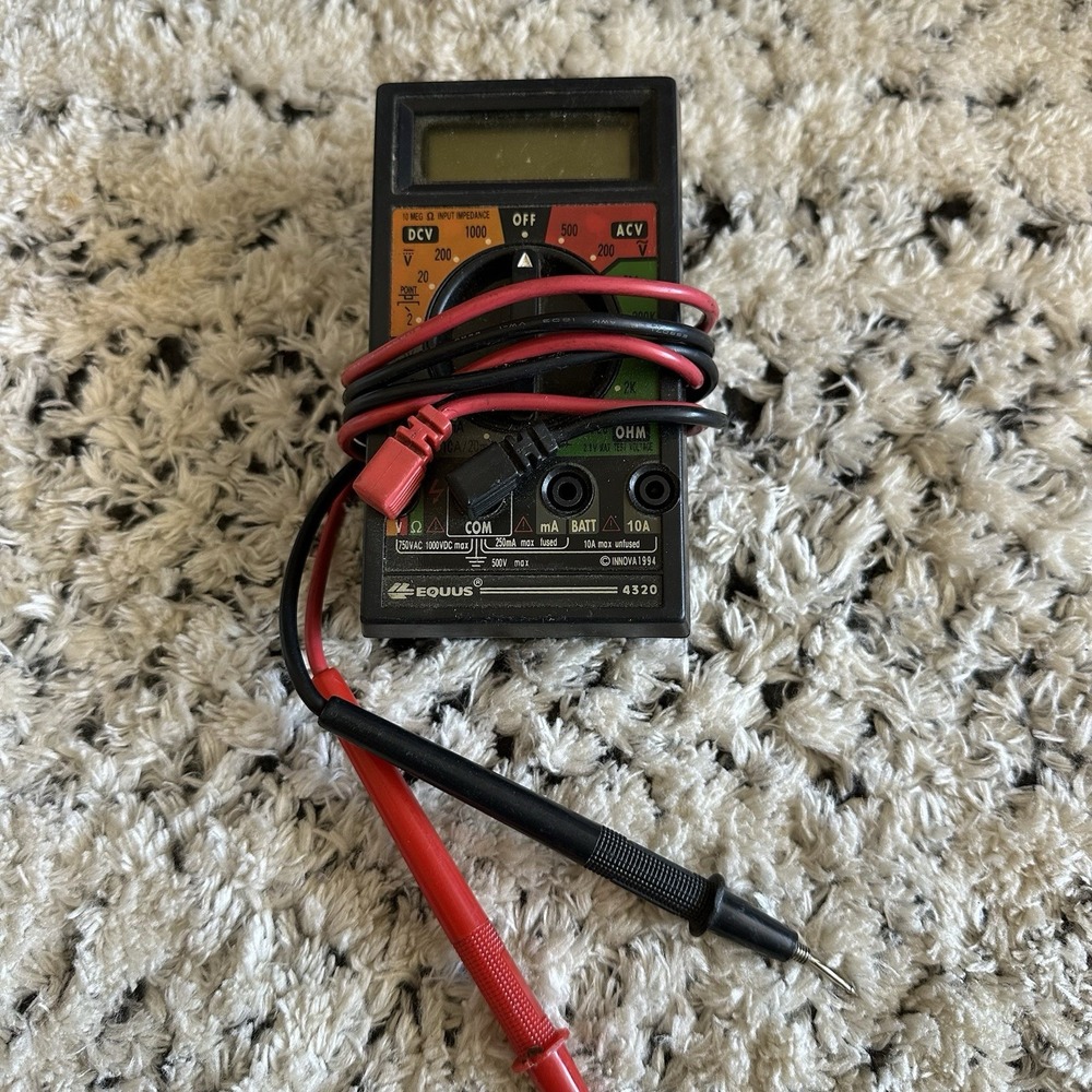 EQUUS #4320 DIGITAL‎ MULTIMETER / 10 MEGOHM